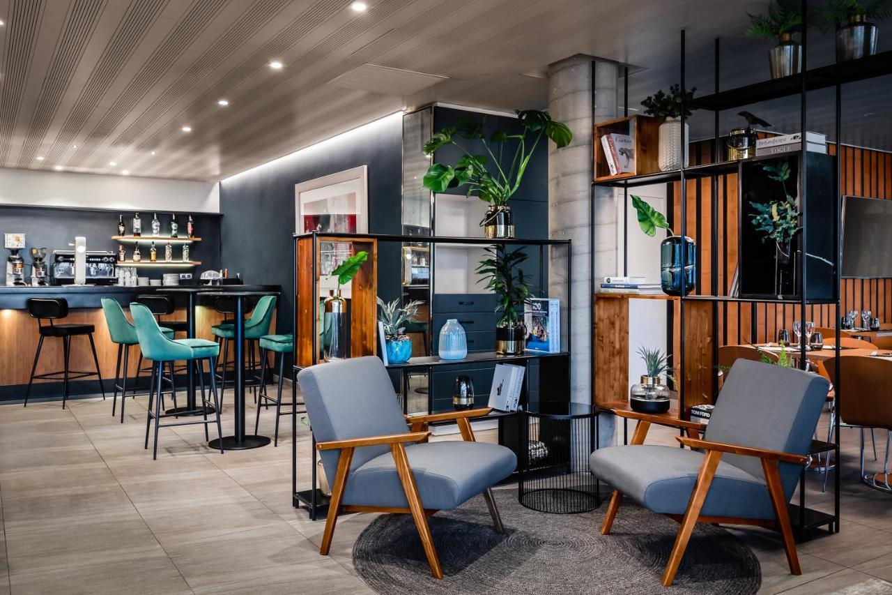 Hotel Hc*** Mollet Barcelona มอลเยต เดล บาเยส ภายนอก รูปภาพ