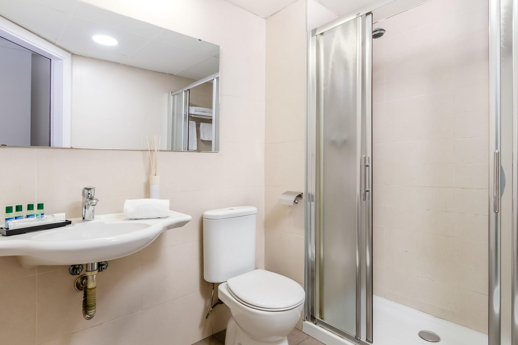 Hotel Hc*** Mollet Barcelona มอลเยต เดล บาเยส ภายนอก รูปภาพ