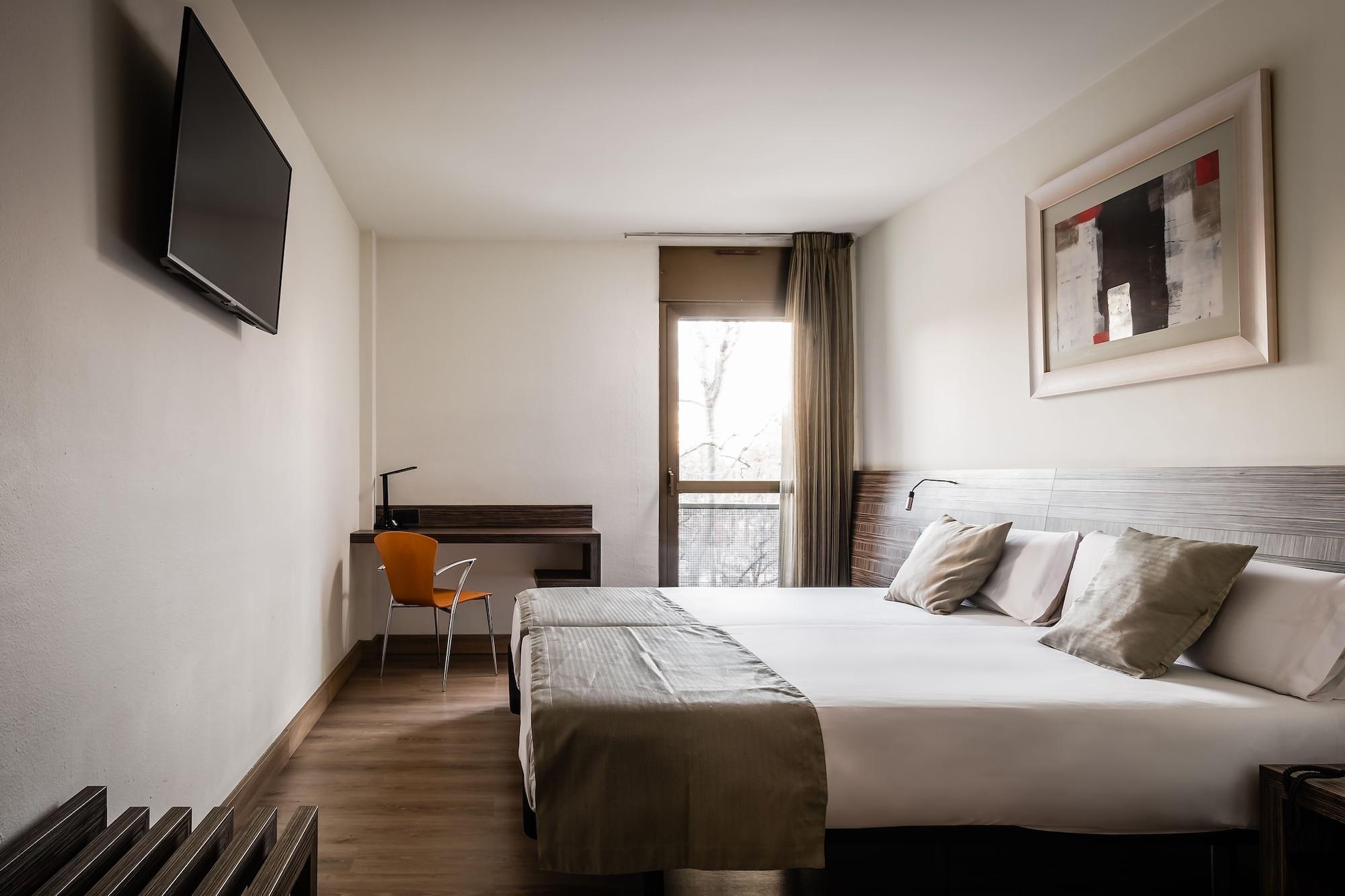 Hotel Hc*** Mollet Barcelona มอลเยต เดล บาเยส ภายนอก รูปภาพ