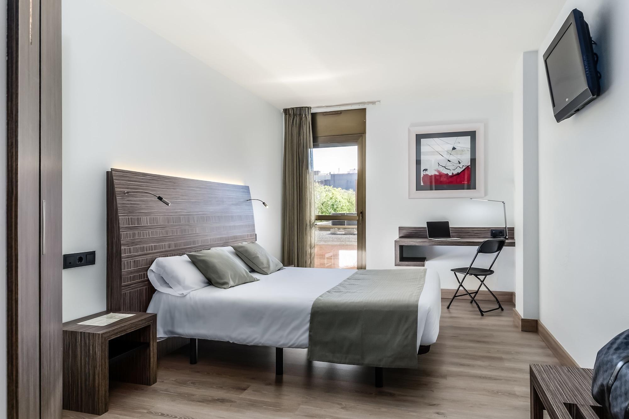 Hotel Hc*** Mollet Barcelona มอลเยต เดล บาเยส ภายนอก รูปภาพ