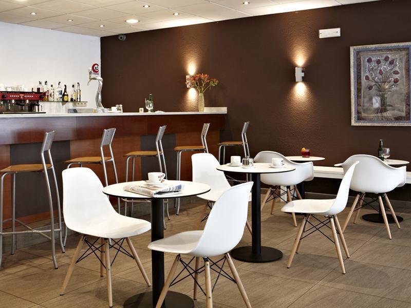 Hotel Hc*** Mollet Barcelona มอลเยต เดล บาเยส ภายนอก รูปภาพ