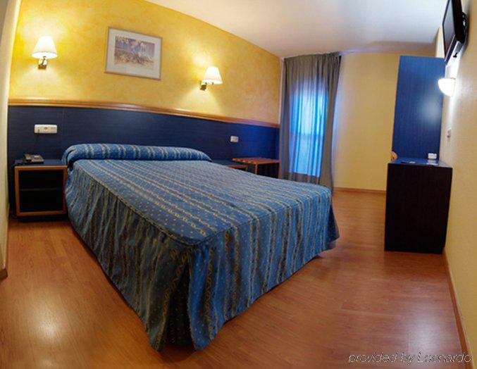 Hotel Hc*** Mollet Barcelona มอลเยต เดล บาเยส ห้อง รูปภาพ