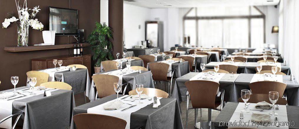 Hotel Hc*** Mollet Barcelona มอลเยต เดล บาเยส ภายนอก รูปภาพ
